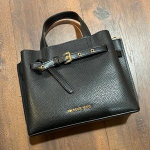 Black Michael Kors purse